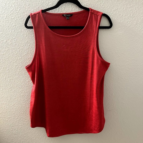 Banana Republic Women's Red Shimmery Sleeveless Tank Top Size XL - Picture 3 of 8